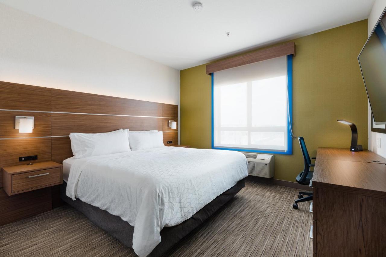 Holiday Inn Express Grande Prairie By Ihg Exteriér fotografie
