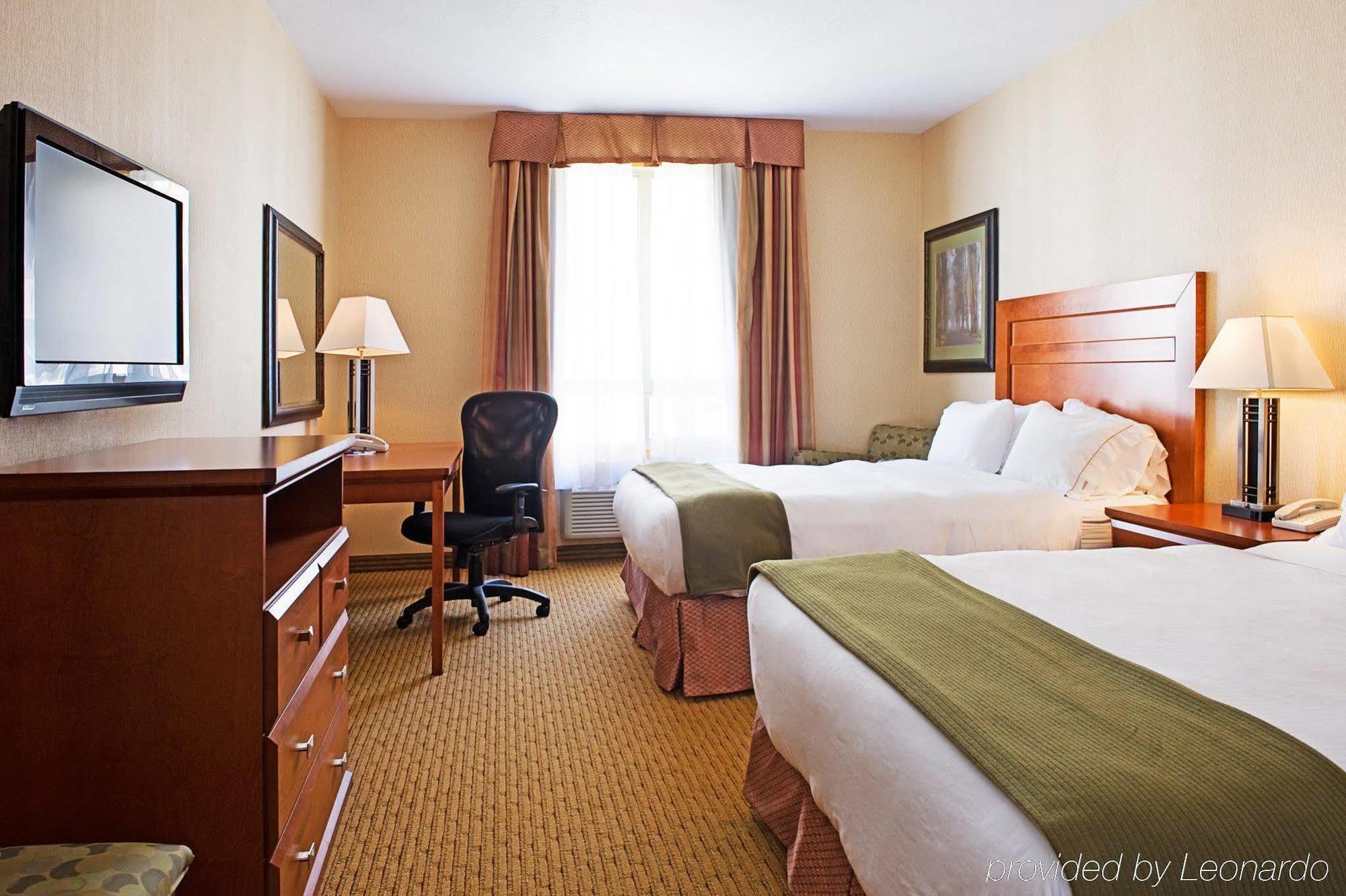 Holiday Inn Express Grande Prairie By Ihg Pokoj fotografie